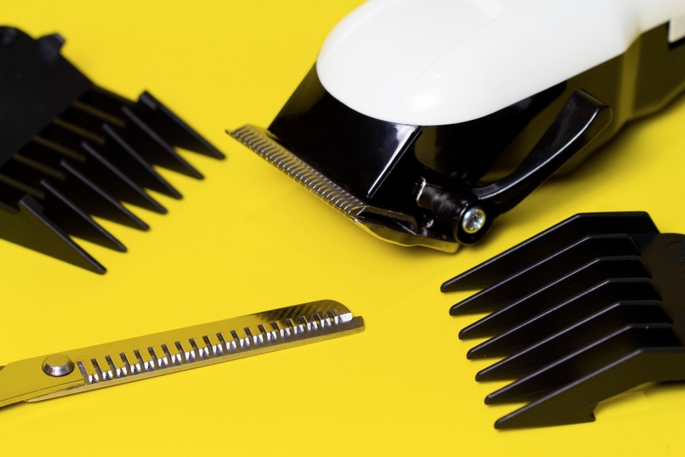 saiba qual máquina de cortar cabelo escolher: com fio ou sem fio